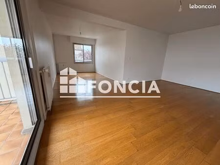appartement 3 pièces 77 m²
