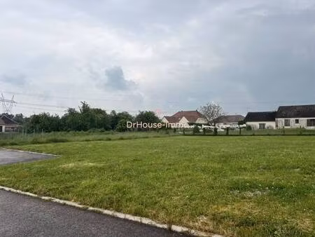 terrain constructible viabilisé à vendre