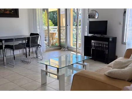 location appartement  40.02 m² t-2 à mandelieu-la-napoule  890 €
