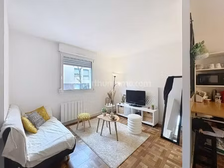 studio - 33 29m2 - proche chu gabriel montpied avec balcon
