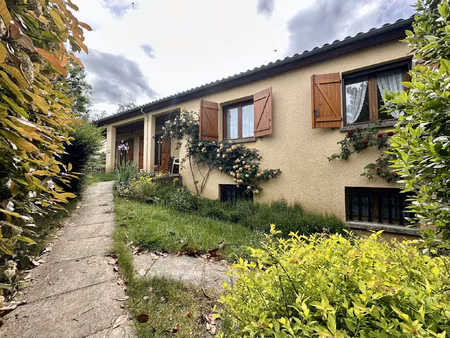 chanonat - belle maison familiale