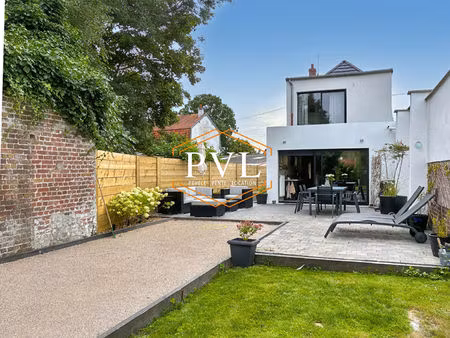 maison 6 pièces 120m²