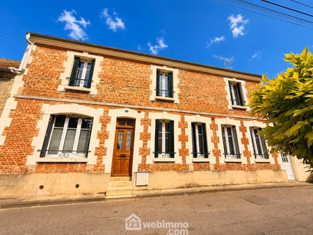 vente maison 7 pièces 170 m² laon (02000)