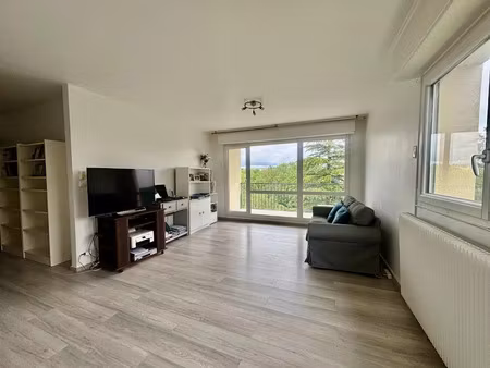 vente appartement 3 pièces 73 m² à arpajon (91290)  220 000 €