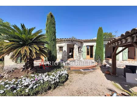 vente maison 4 pièces 120 m² vence (06140)