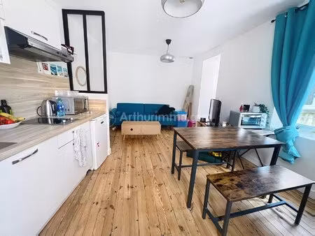 appartement t2 meuble avec balcon - 57m2 - hyper centre - les salins