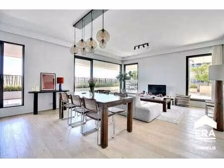 appartement haut standing avec terrasse panoramique à 270°