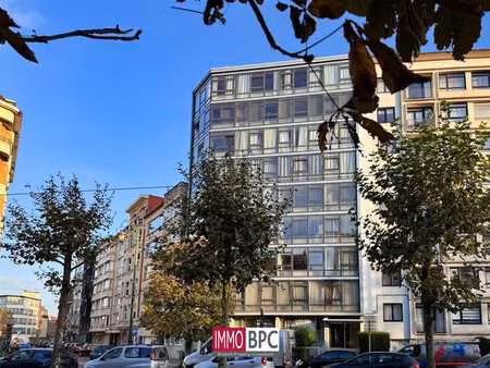 espace de bureaux polyvalent avec potentiel d’affectation ré