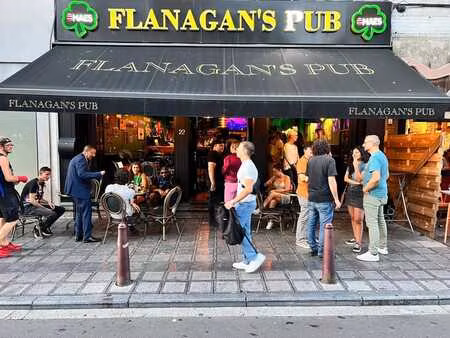 bel emplacement de style pub anglais