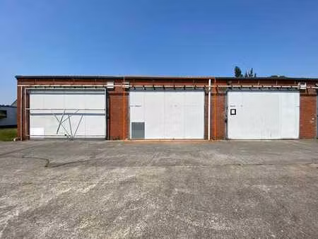 afgesloten opslagruimte nabij centrum roeselare!
