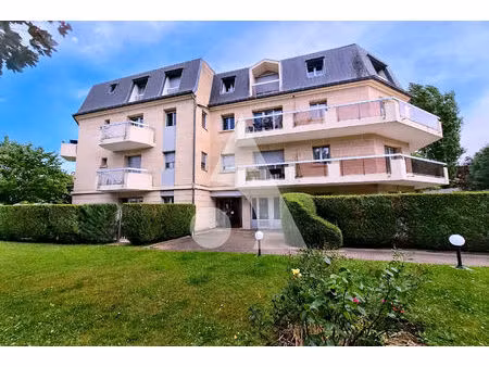 appartement f3 - rez-de-jardin - chantilly