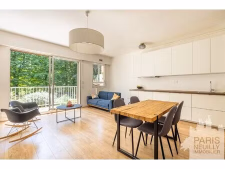 neuilly sur seine - saint-james / bois - 2 pieces + balcon + poss parking