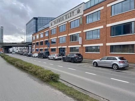 instapklaar kantoor op wandelafstand van station leuven te huur