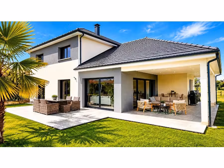 vente maison 8 pièces 183 m2 à brestot