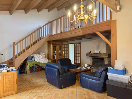 maison 6 pièces 156 m2