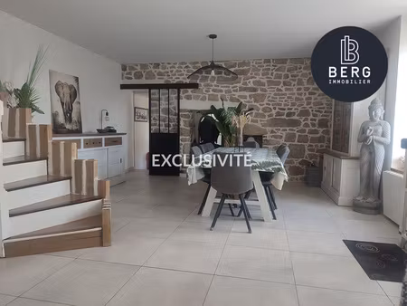 a vendre - plouhinec maison de charme avec jardin situee a 1