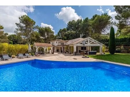 villa de luxe de 10 pièces en location mougins  provence-alpes-côte d'azur