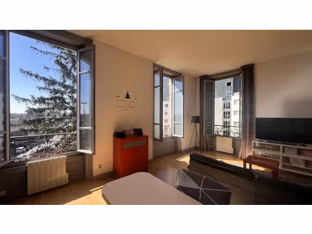 location appartement 2 pièces 47 m² à caluire-et-cuire (69300)
