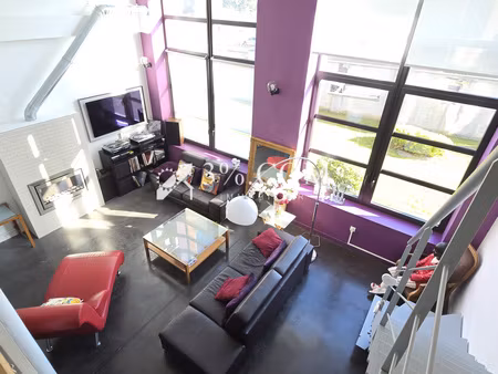 loft de 145 m2 avec 3 ch + bureau + parking