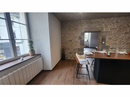 superbe f4  dpe c à vendre entre particuliers dans le coeur historique de maiche