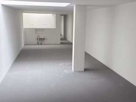 local 120m2 airbnb