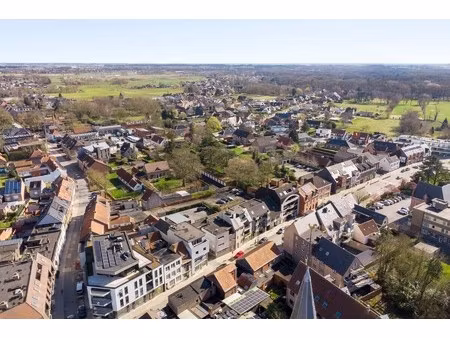 woning met commerciële ruimte in het centrum van aalter!