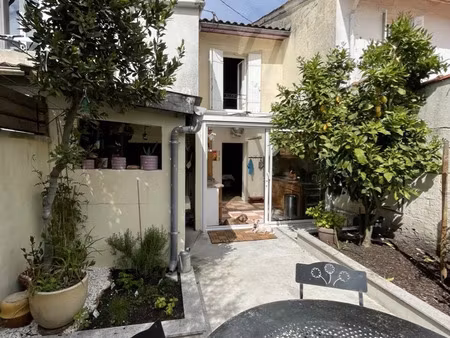 charmante échoppe avec jardin et dépendance aménagée – bordeaux bastide