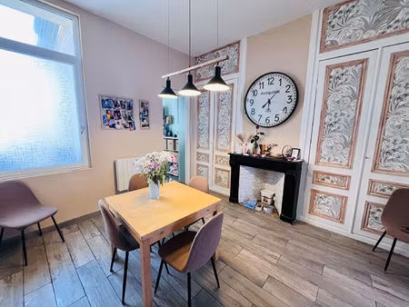 maison à calais  place crève-coeur de 123 m2  4 chambres + bureau + cour