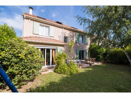 maison familiale - 166 m2 - elancourt
