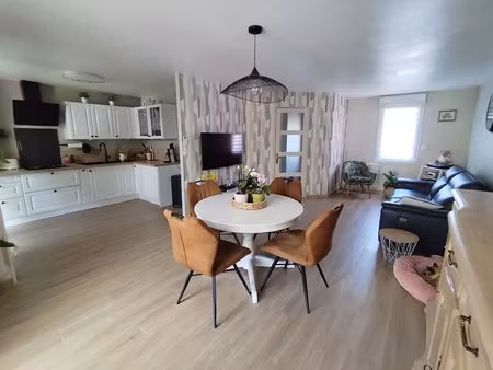 maison semi-individuelle de lotissement en tres bon état