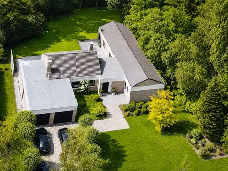 villa op toplocatie tegenover natuur – 4 slpk  20a perceel