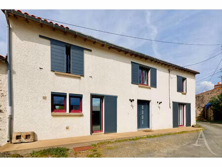 vente maison 6 pièces  150.15m²  vieillevigne