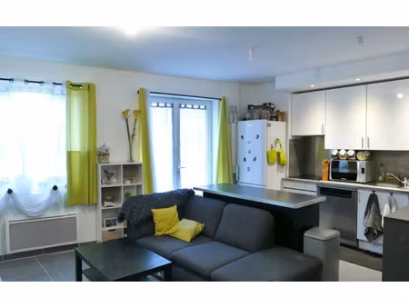 location appartement  m² t-2 à le pouzin  512 €
