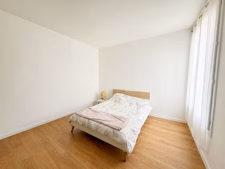 à louer studio meublé de 23 m² à nanterre  rue henri barbusse