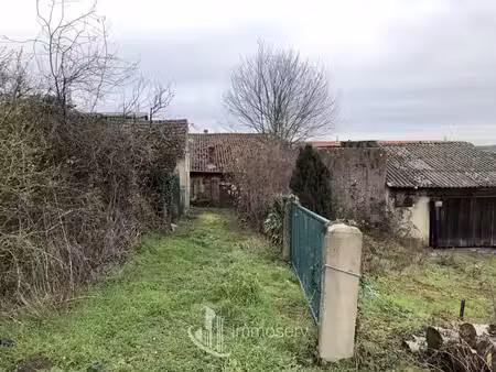 en vente maison 250 m² – 99 000 € |pierrevillers