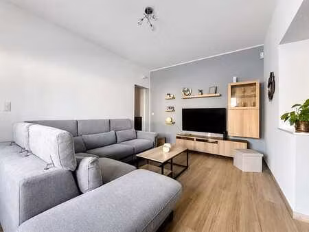 maison 3f - 3ch - elec ok - peb c