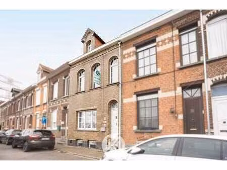 maison mitoyenne prête à emménager