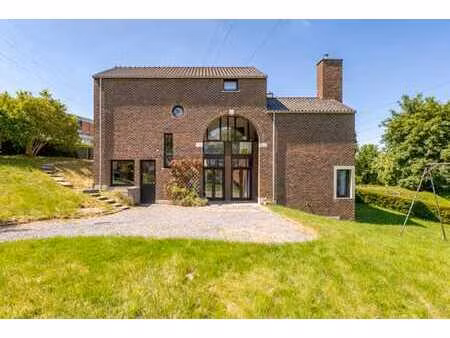 maison d'architecte 5 ch et dépendance