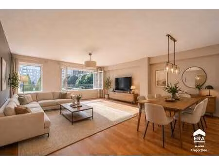 a vendre : appartement spacieux en plein coeur de la ville