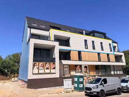 modern nieuwbouwappartement met 2 slaapkamers en ruim ter...