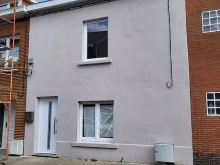 maison 3 chambres à gilly  rénovée  peb c.