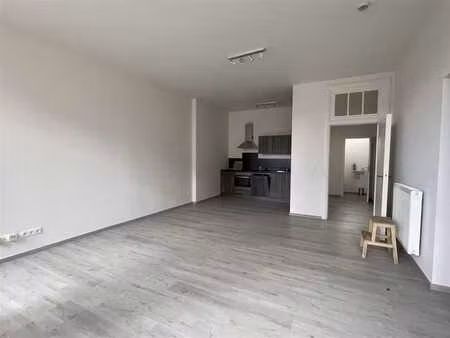 superbe appartement 1 chambre avec parking couvert sécurisé