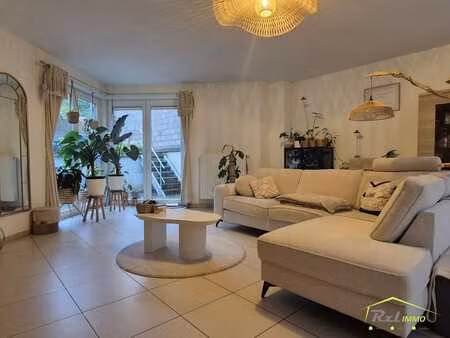 appartement 1 chambre avec garage et jardin au rez-de-chauss