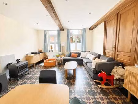 maison meublee 3 ch. soignies  161m² (mi-juillet/mi-janvier)