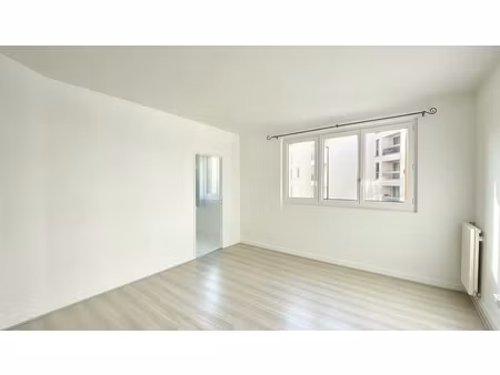 boulogne nord - escudier - métro jean jaurès - studio 35m²