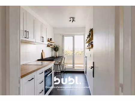 studio rénové 33 m2 (potentiel 2 pièces) balcon 8 m2 vu