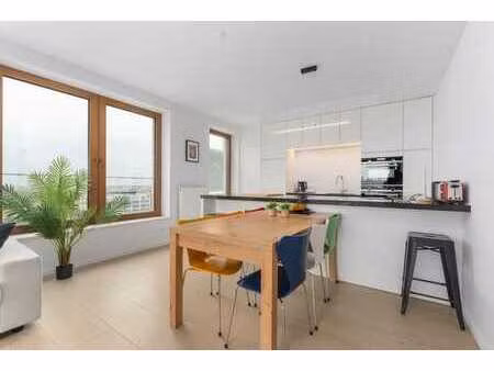 appartement moderne avec vue dégagée à ostende