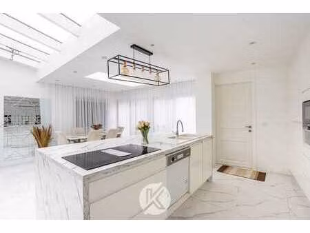 veelzijdige woning op het dorpsplein