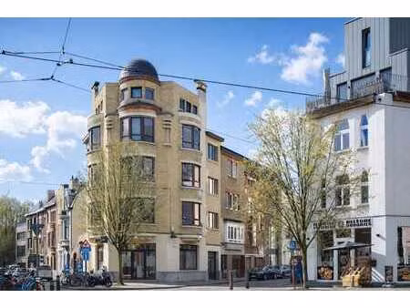 lichtrijk dakappartement met 1 slaapkamer en epc a score ...