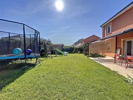 vente maison 6 pièces  148.00m²  maizières